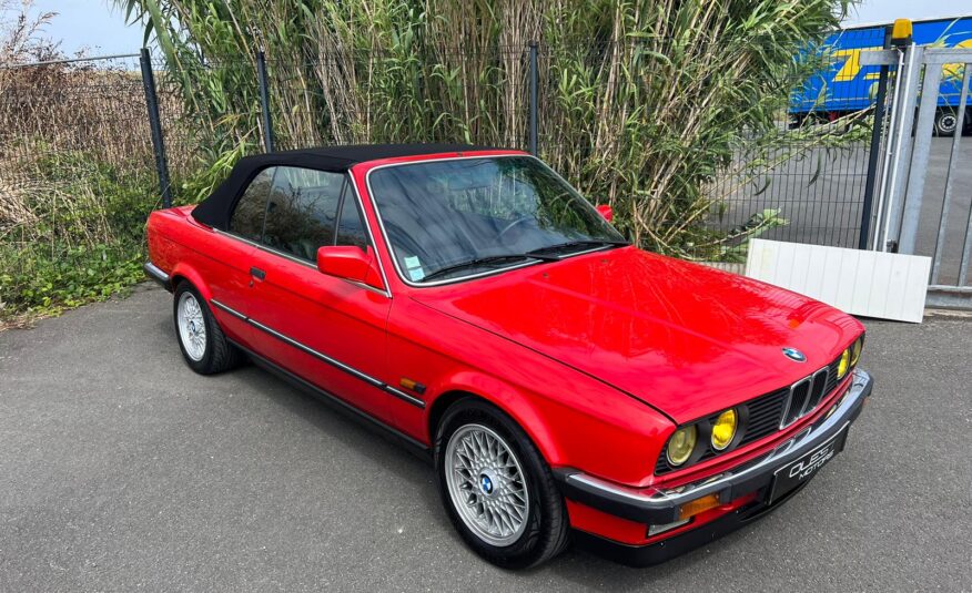 BMW E30 325 i CABRIOLET