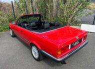 BMW E30 325 i CABRIOLET