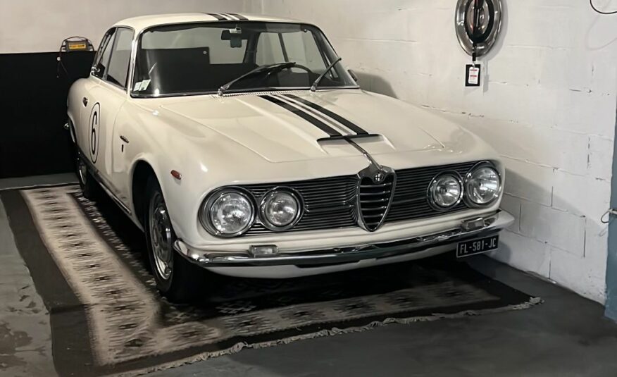 Alfa Romeo 2600 Sprint