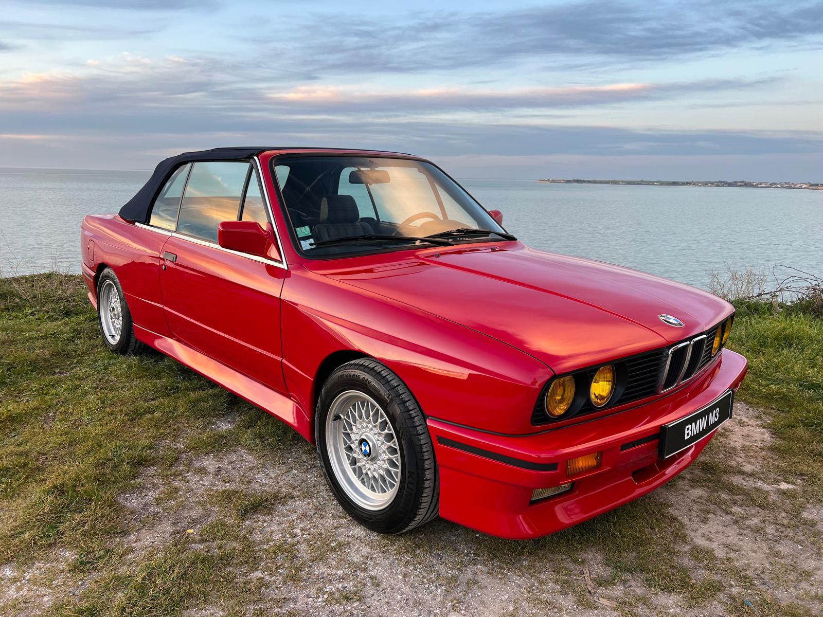 BMW 320i E30 PACK M3 ORIGINE FRANCAISE 1ère Main*ETAT EXCEPTIONNEL*