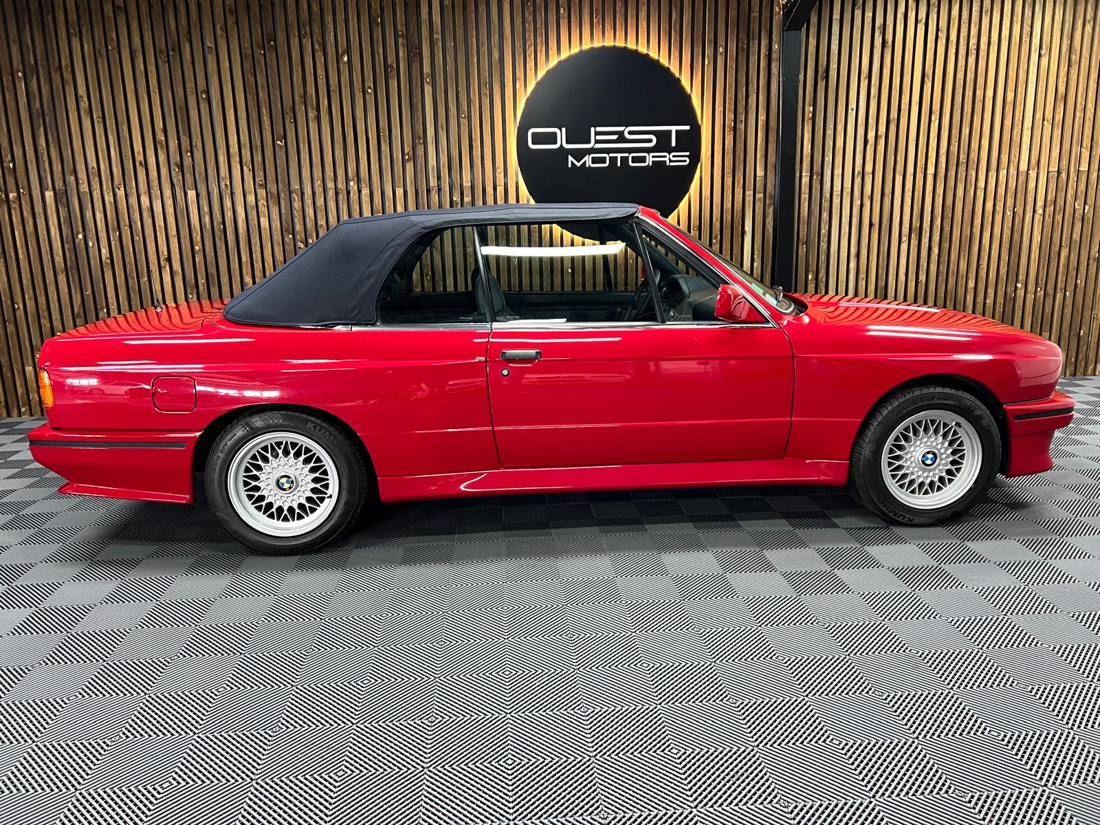 BMW 320i E30 PACK M3 ORIGINE FRANCAISE 1ère Main*ETAT EXCEPTIONNEL*