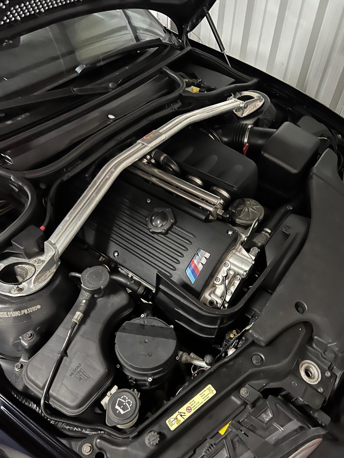 BMW M3 E46 3,2L monté CSL