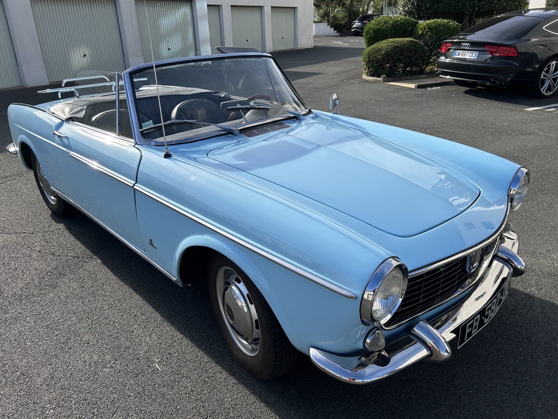 FIAT 1500 Cabriolet Pininfarina 1966-Entièrement restaurée-ETAT CONCOURS