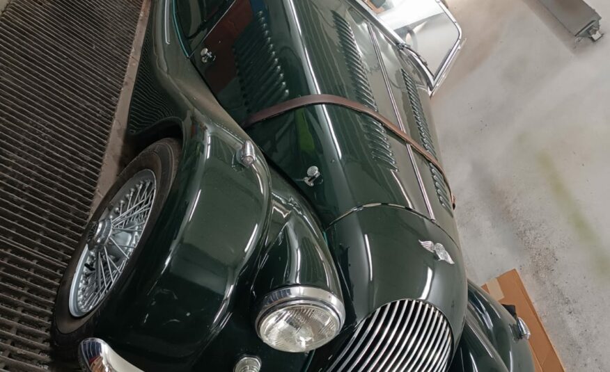 MORGAN Plus 4